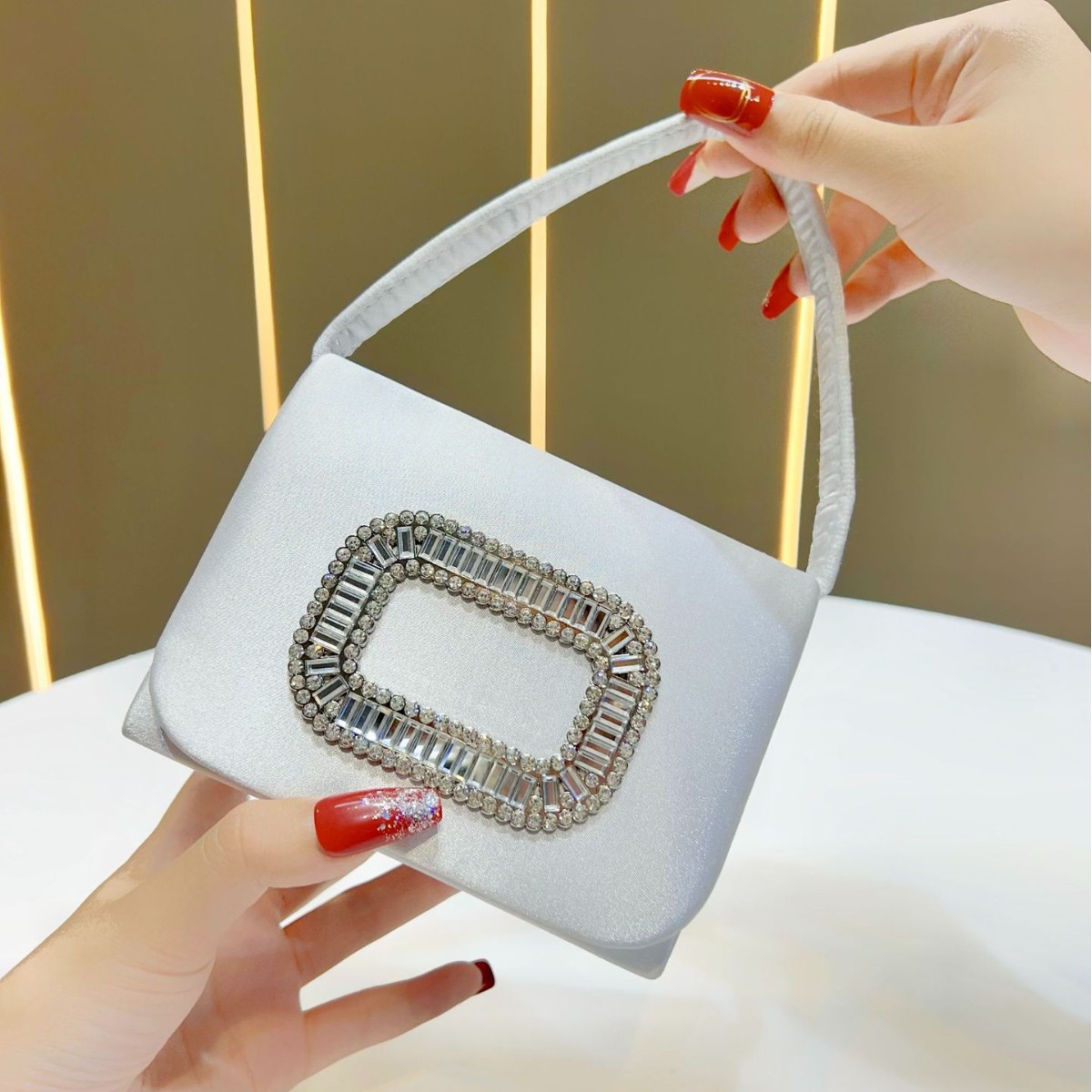 Luxury Mini Square กระเป๋าถือผ - Tassel Fringe Trim บทวิจารณ์และราคา