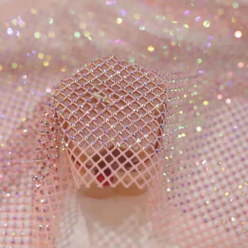 ผ้าตาข่ายยืดหยุ่นประดับคริสตัล - Crystal Mesh Fabric บทวิจารณ์และราคา